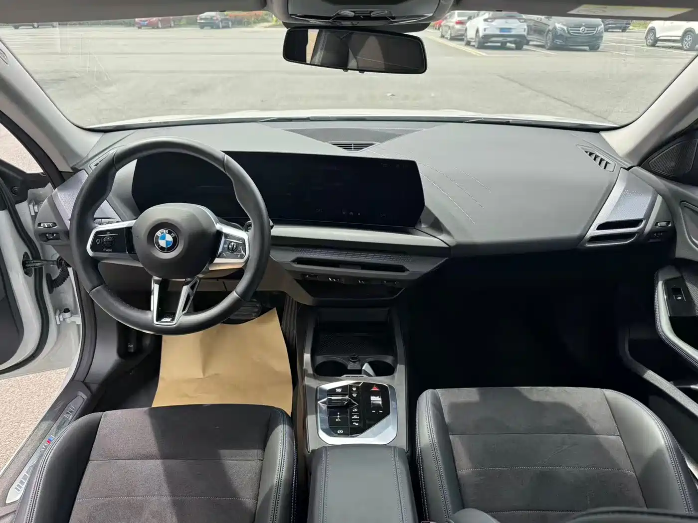 BMW 2 Series 2025 225L M Sport Moonlight Package фото 10