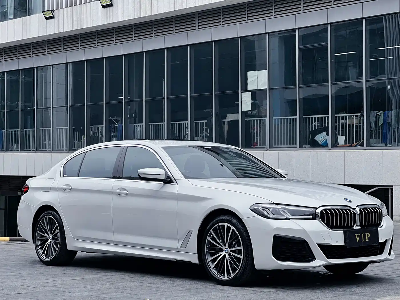 BMW 5 Series 2022 530Li Leading M Sport Package