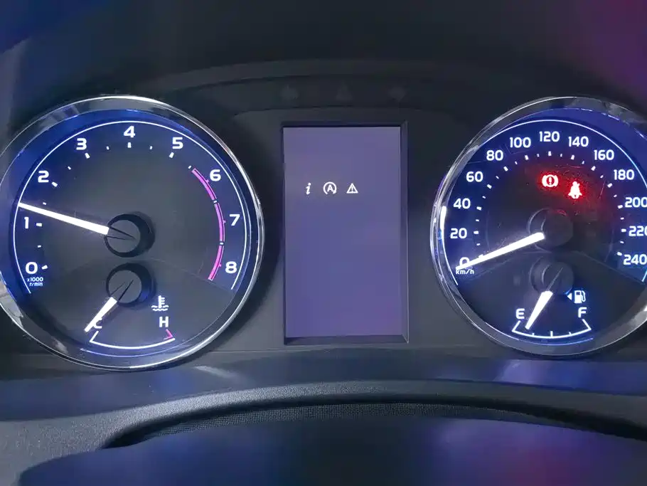 Toyota Levin 2018 185T CVT Premium Edition China V фото 14