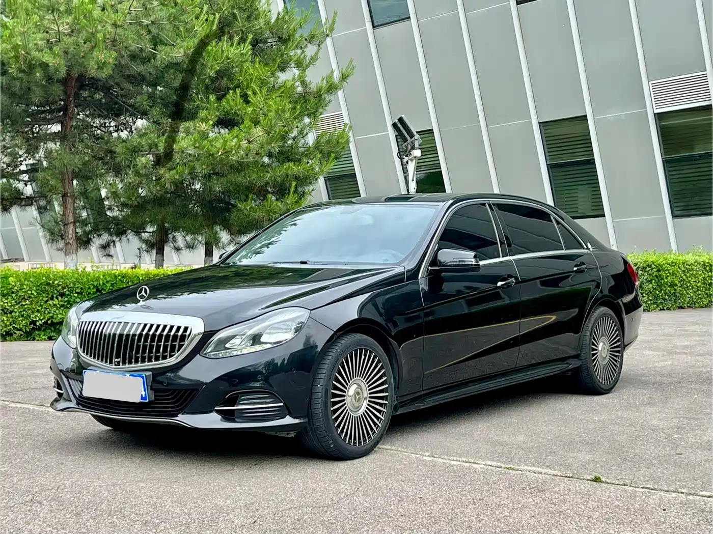 Mercedes-Benz E-Class 2015 E 260 L Sport