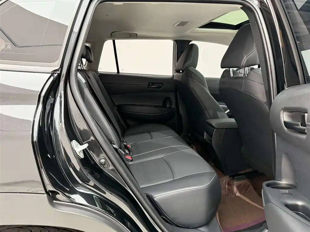 Toyota Frontlander 2024 2.0L CVT Leading Plus Edition фото 20