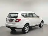 Фото 2 - Landwind X8