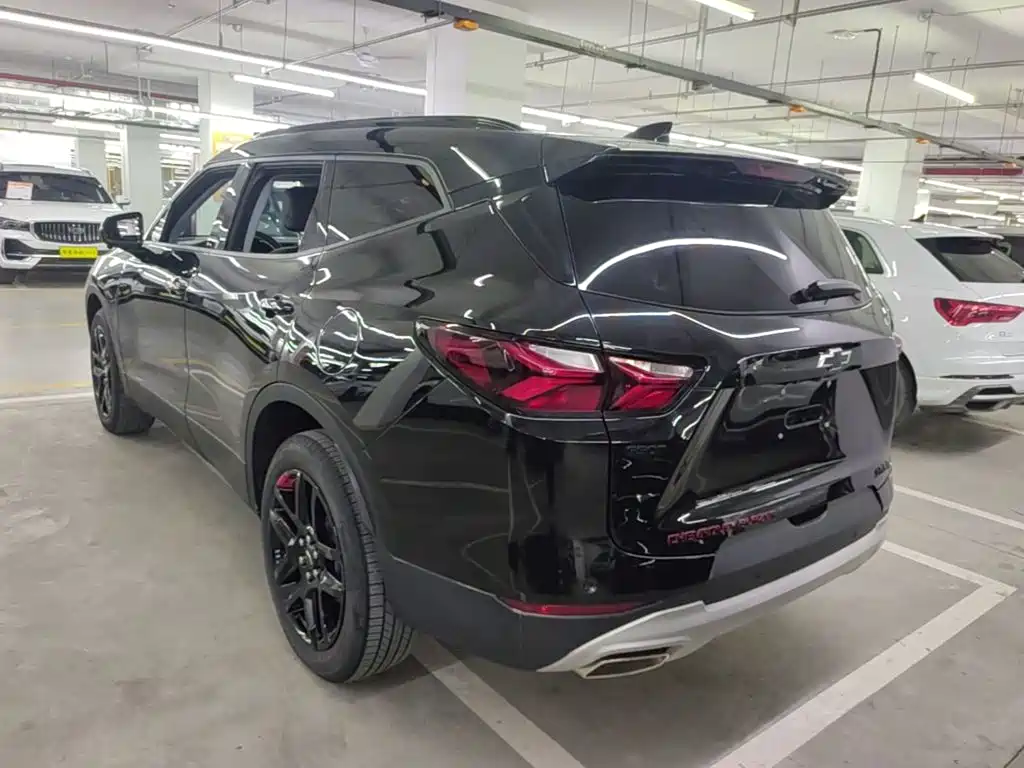 Photo 5 - Chevrolet Trailblazer