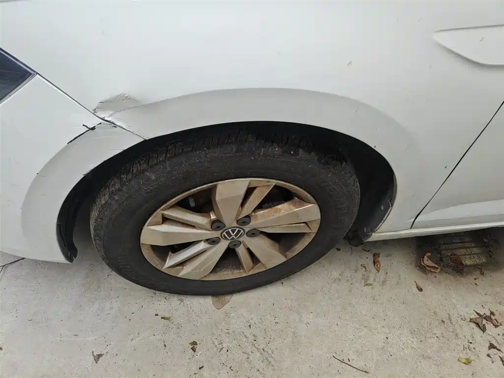 Volkswagen Polo 2023 Facelift Plus 1.5L Auto Joyful Living Edition фото 23