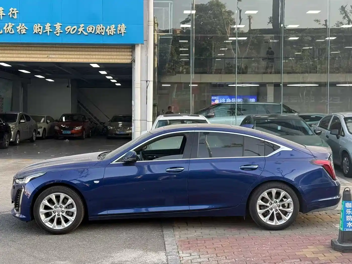 CADILLAC CT5
