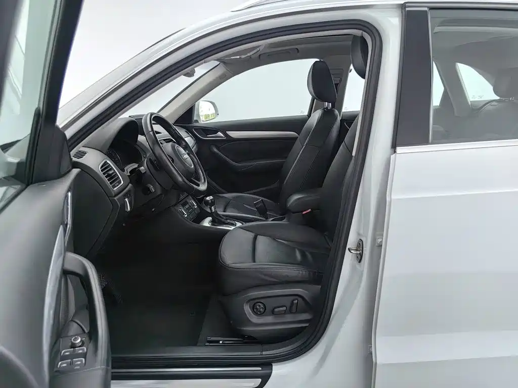 Audi Q3 2013 2013 35 TFSI Comfort