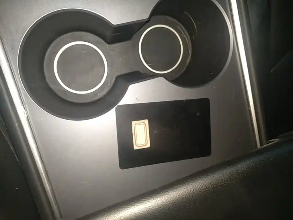 Фото 9 - Tesla Model 3