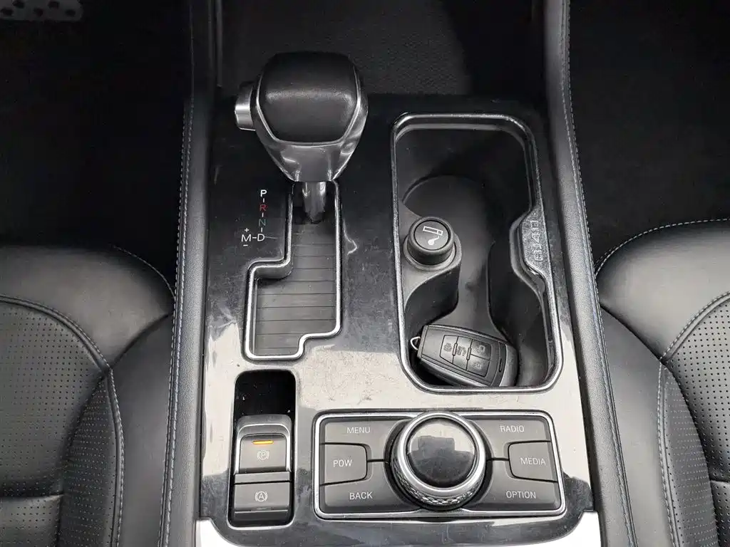 BAIC ORV Beijing Offroad BJ40 2018 PLUS 2.3T Automatic AWD Flagship China V фото 13