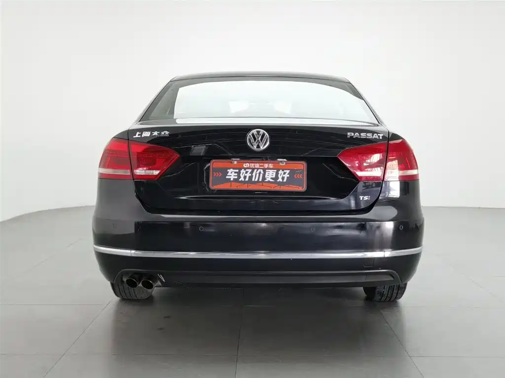 Volkswagen Passat 2014 1.4TSI DSG Luxury Edition фото 4