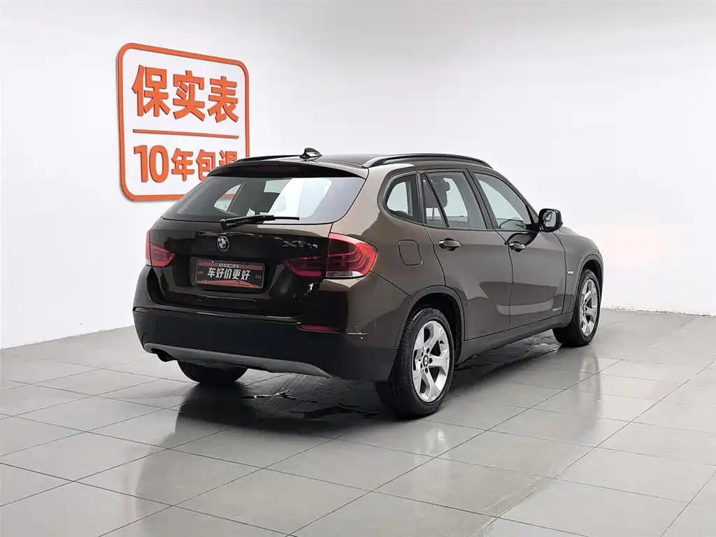 BMW X1 (Import) 2010 sDrive18i Luxury Model фото 2