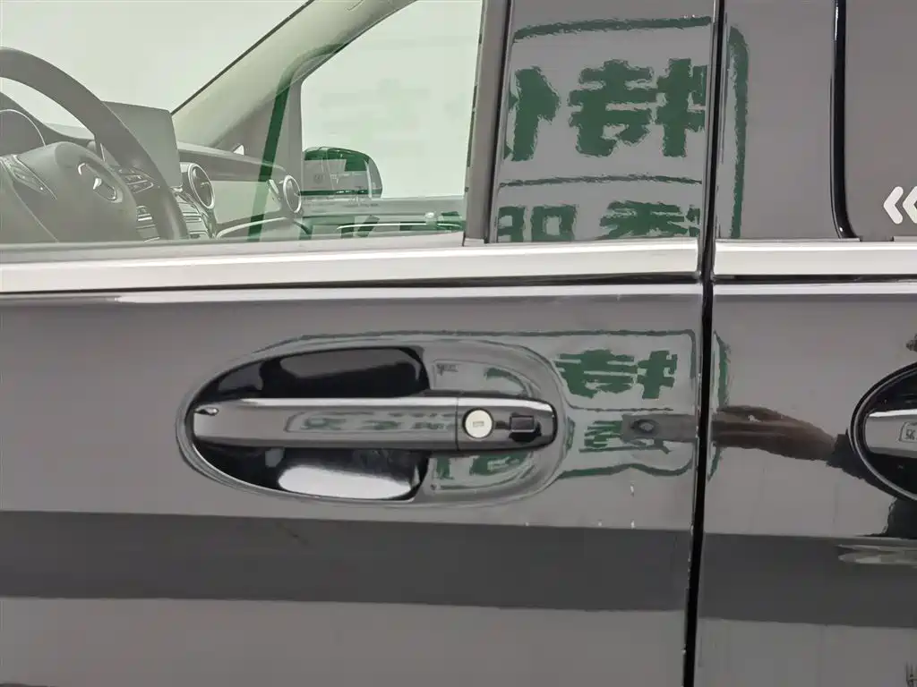 Mercedes-Benz V-Class 2018 V 260 Navigator Edition China VI фото 18