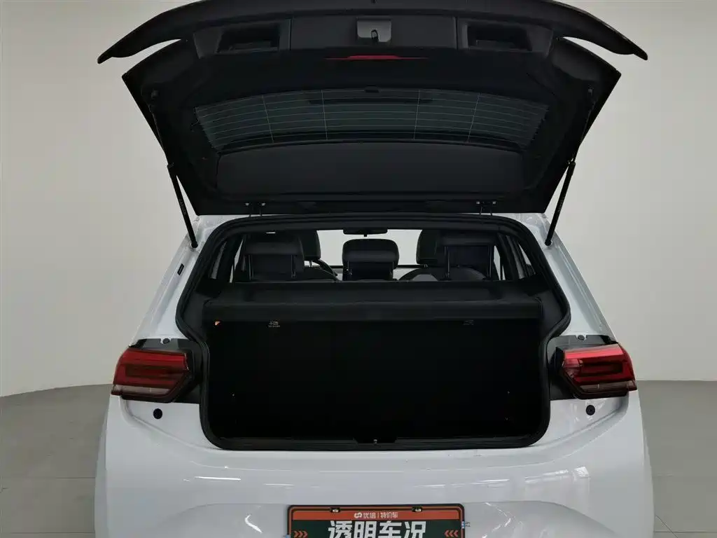 Volkswagen ID.3 2023 Ultimate Smart Edition фото 16