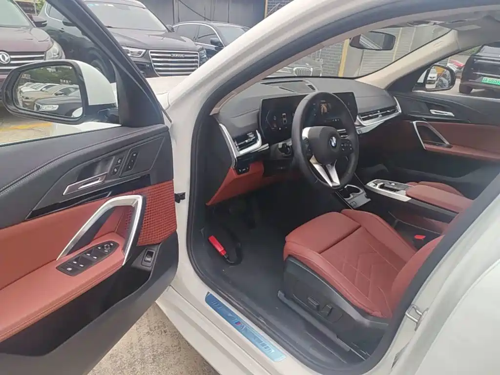 BMW X2 (Import) 2025 2025 sDrive25i M Sport Package
