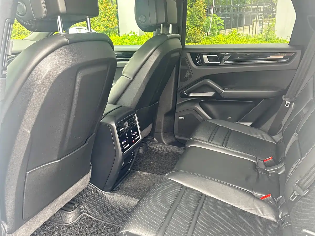 Porsche Cayenne 2019 Cayenne 3.0T фото 9