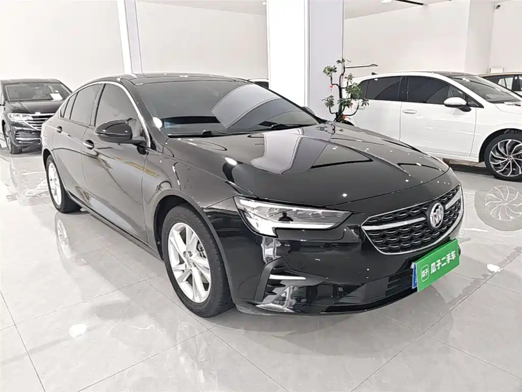 BUICK REGAL