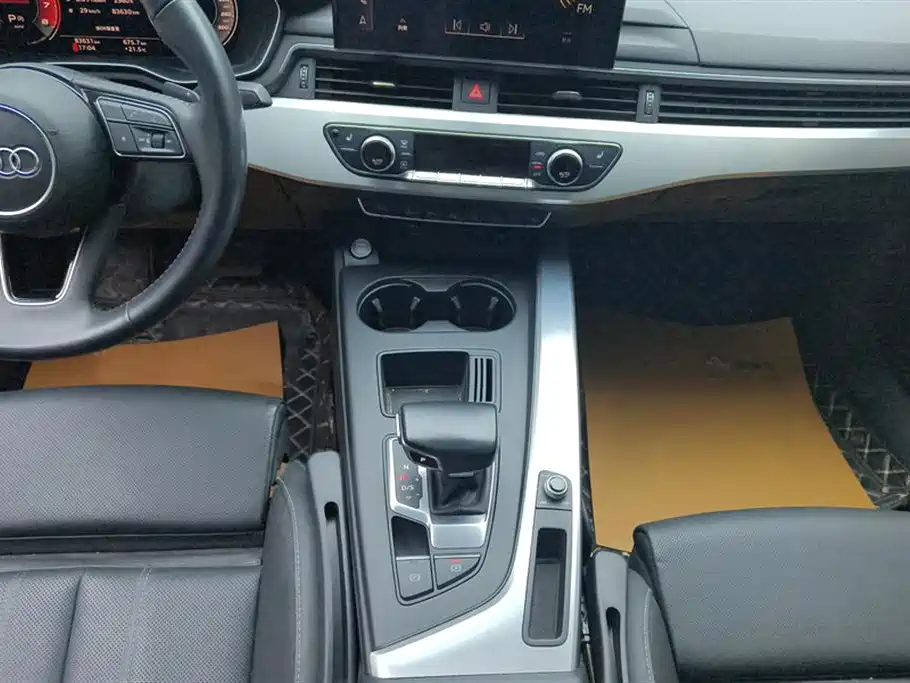 Audi A4L 2020 40 TFSI Luxury Dynamic фото 16