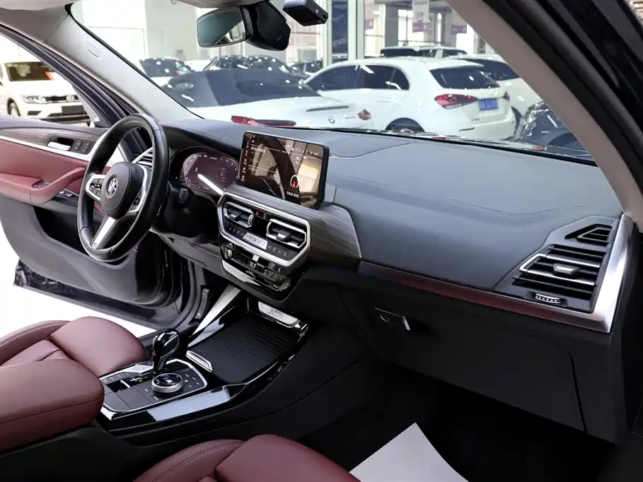 BMW X3 2022 Model Second Facelift xDrive30i Leading M Night Package фото 18