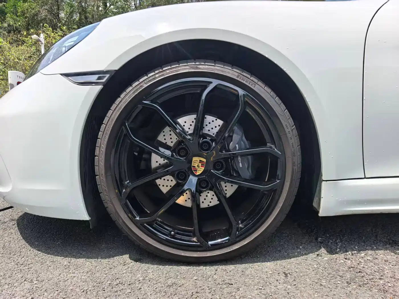 PORSCHE 718