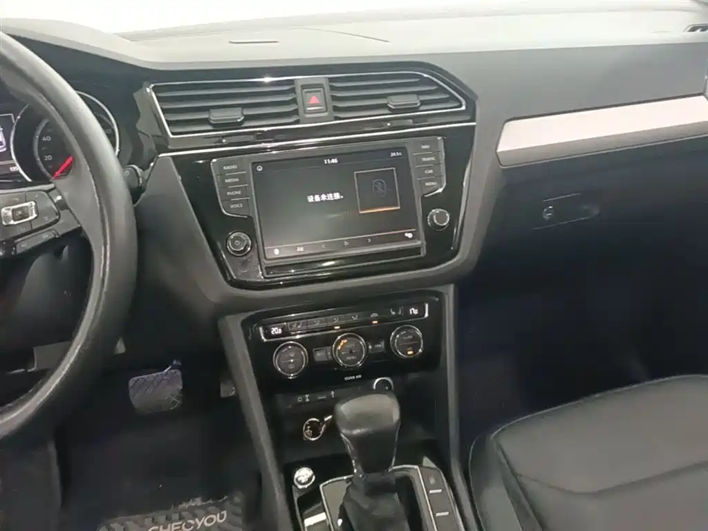 Volkswagen Tiguan L 2018 330TSI Automatic 2WD Luxury Edition фото 13