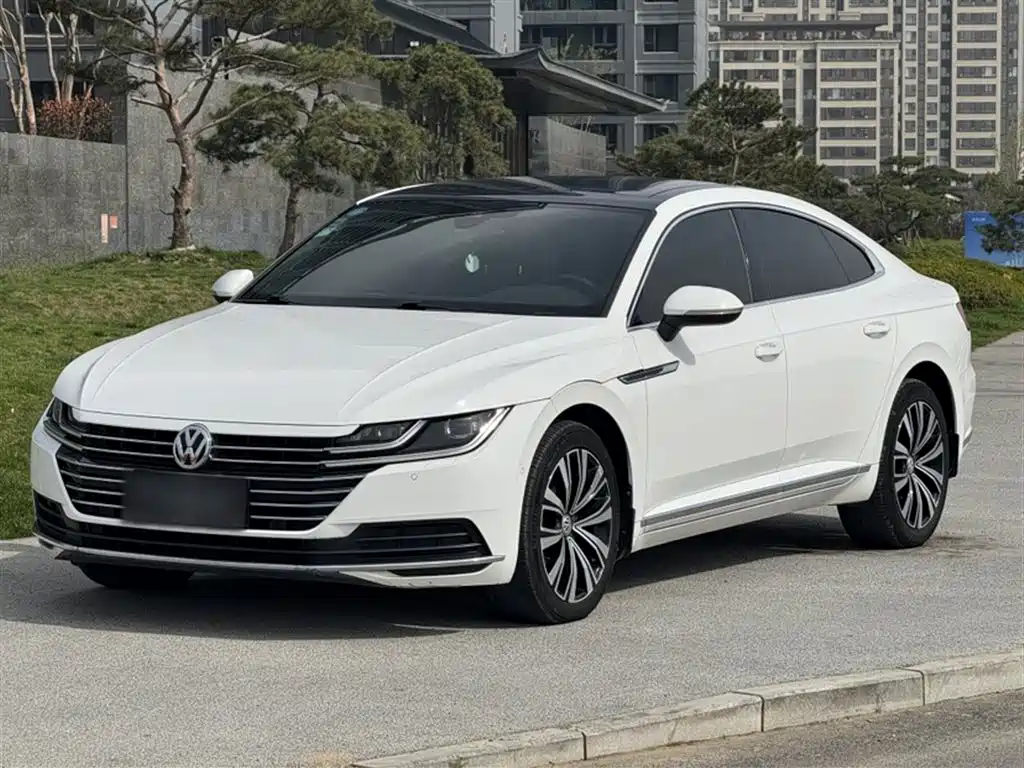 Volkswagen FAW-Volkswagen CC 2020 330TSI Glamour Version China VI фото 13