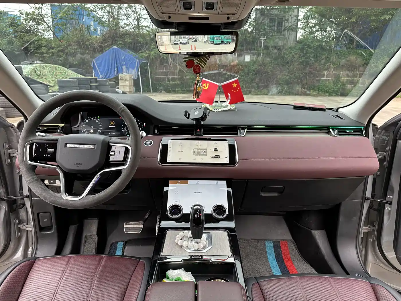 Land Rover Range Rover Evoque 2022 Facelift Range Rover Evoque L 249PS R-Dynamic HSE Premium фото 8