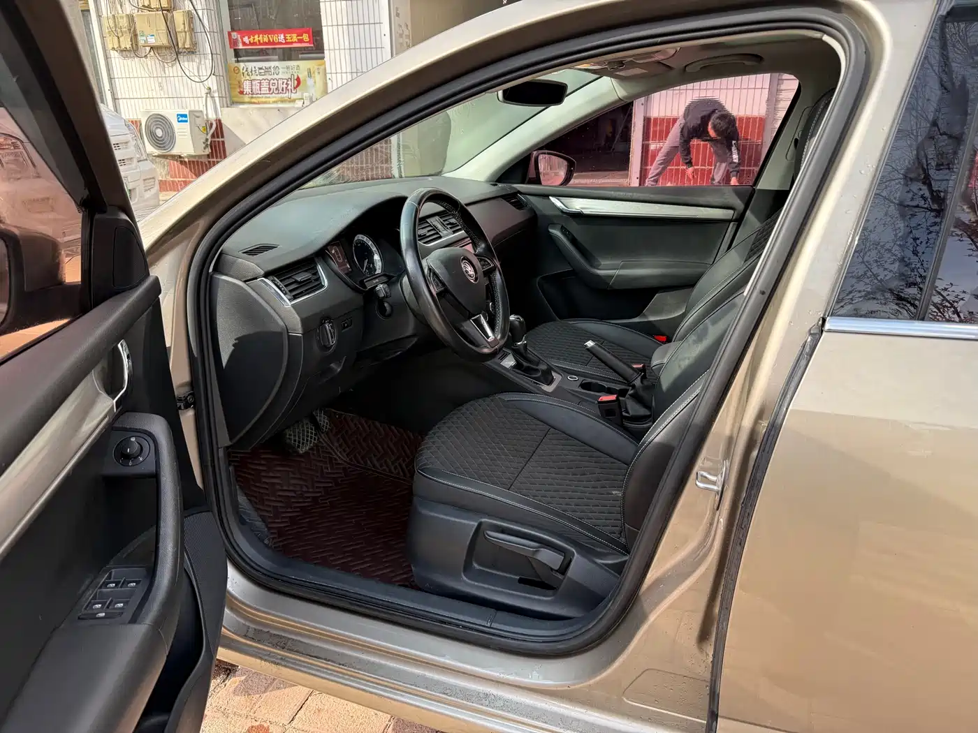 Škoda Octavia 2018 TSI230 DSG Luxury Edition фото 5