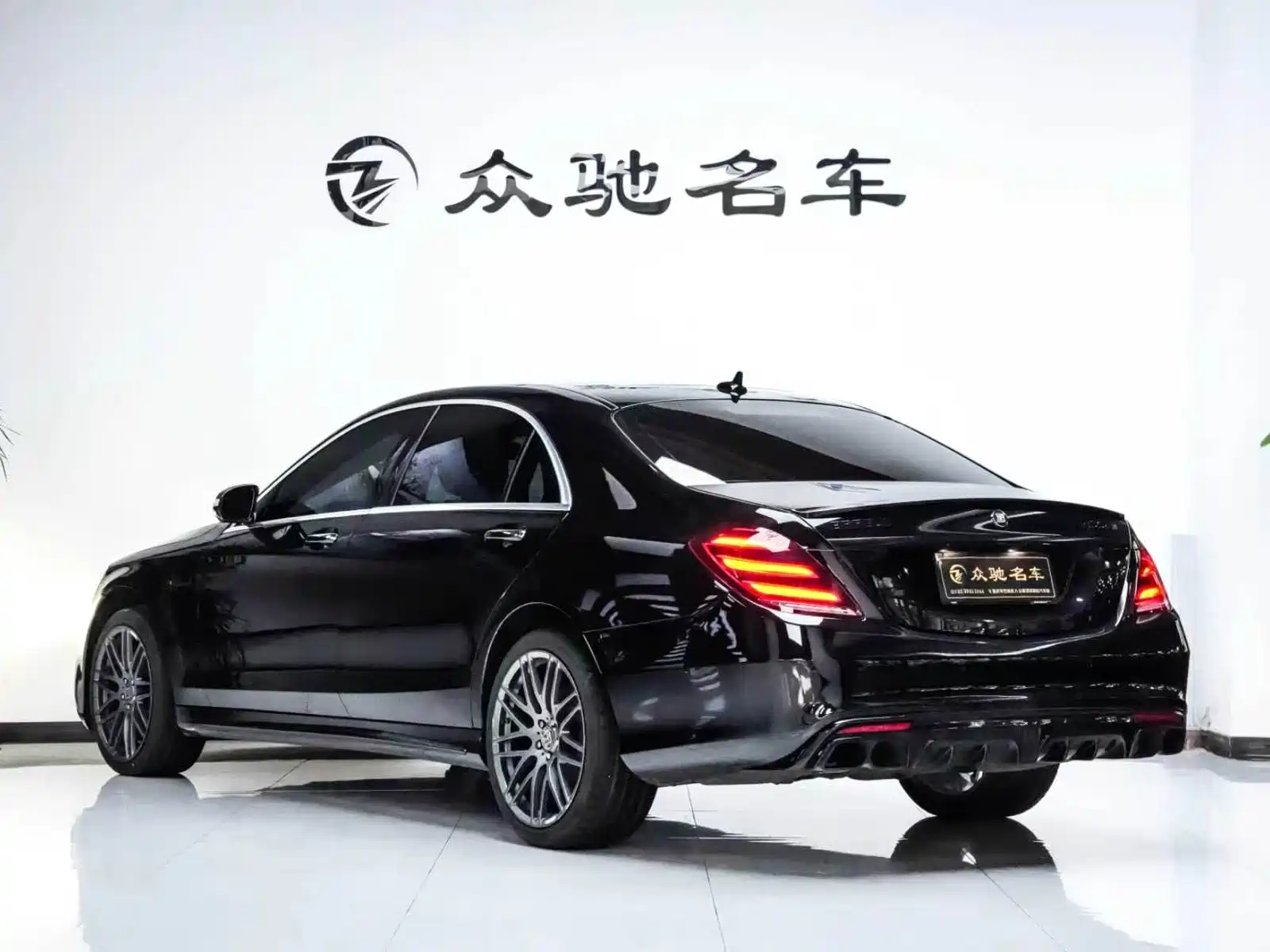 Фото 12 - Brabus S-Class
