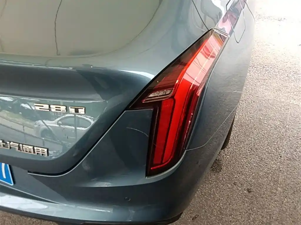 Cadillac CT4 2023 28T Luxury Model фото 8