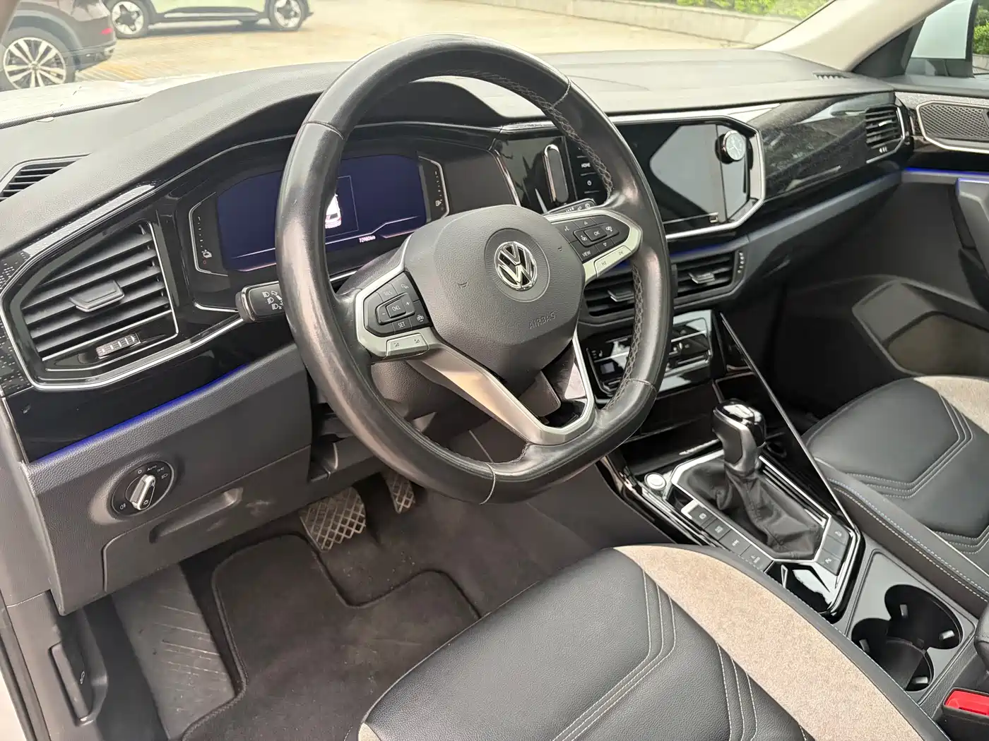 Volkswagen Tayron GTE Plug-in Hybrid 2020 Model 1.4T Luxury фото 12