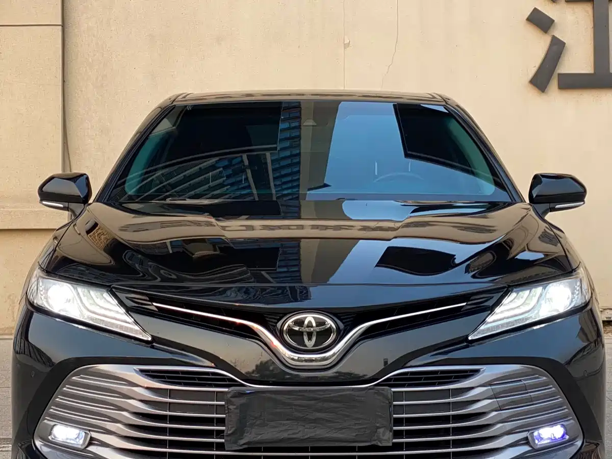 Toyota Camry 2019 2.5G Luxury (China V) фото 2
