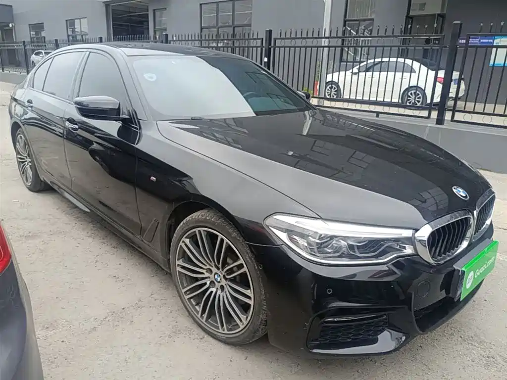 BMW 5 Series 2018 Facelift 530Li Leading M Sport Package фото 4