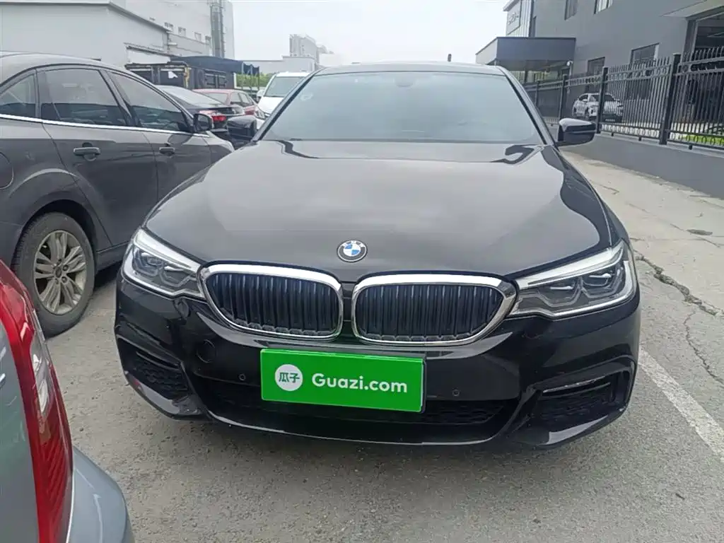BMW 5 Series 2018 Facelift 530Li Leading M Sport Package фото 3