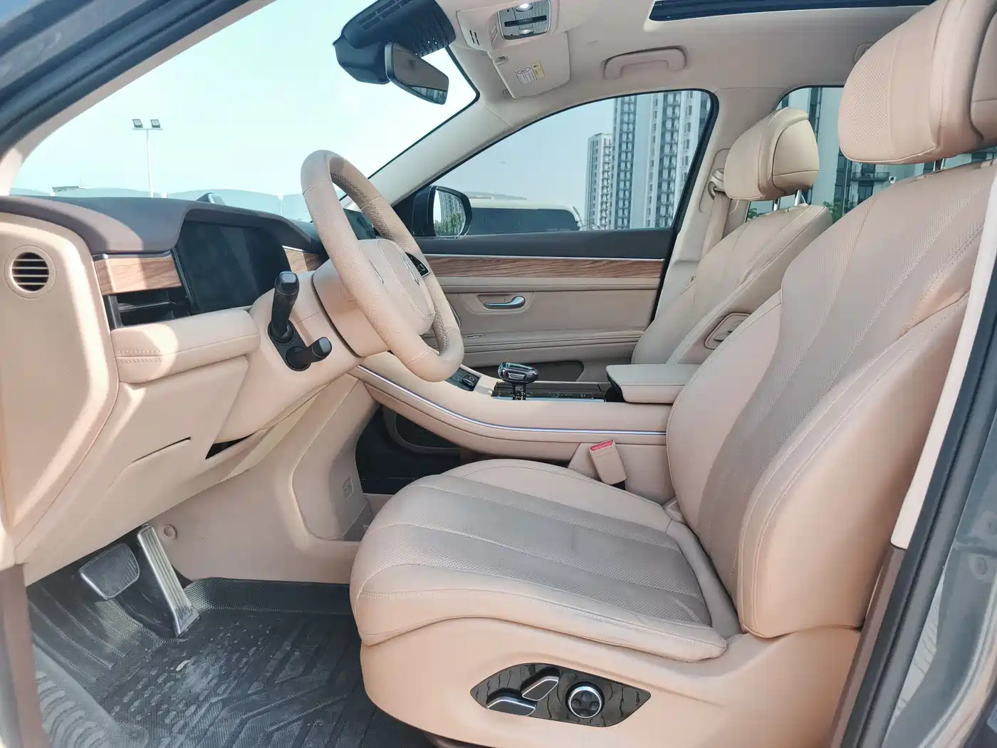 AITO Wenjie AITO M7 2024 Model 1.5T Smart Drive RWD Max 5-Seater фото 4