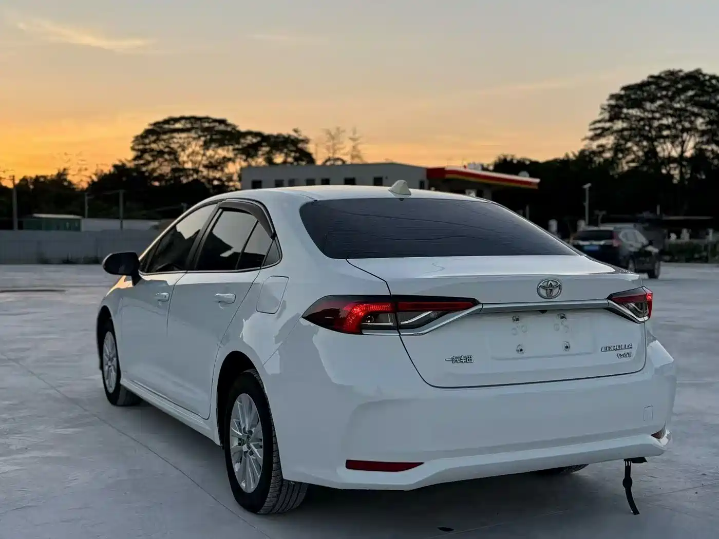 Toyota Corolla 2019 1.2T S-CVT GL-i Elite Edition фото 6