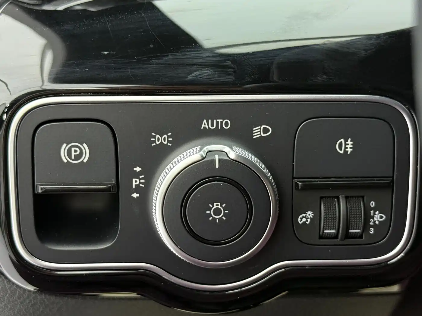 Mercedes-Benz A-Class 2022 A 180 L Sport Sedan фото 20