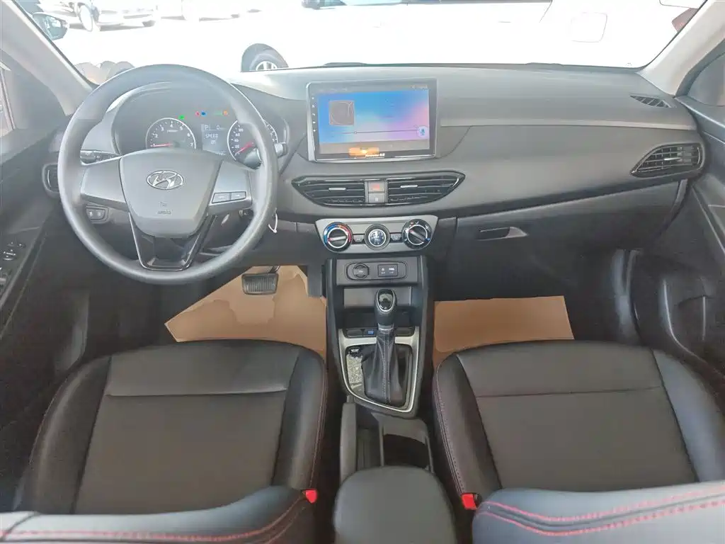 Hyundai Elantra 2018 1.6L Auto Joy GL (China V) фото 10
