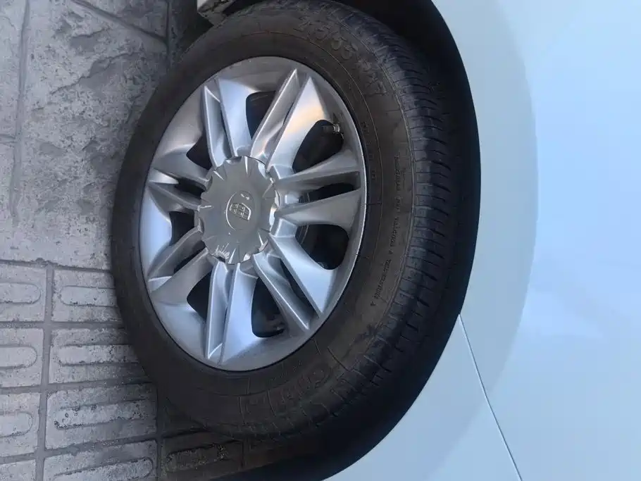 Geely Borui 2015 2015 2.4L Comfort