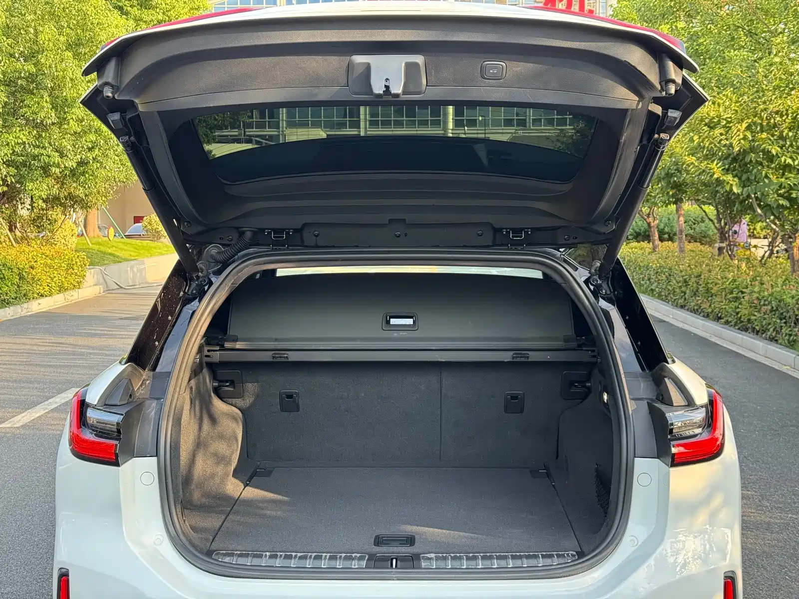 Фото 20 - NIO ES6