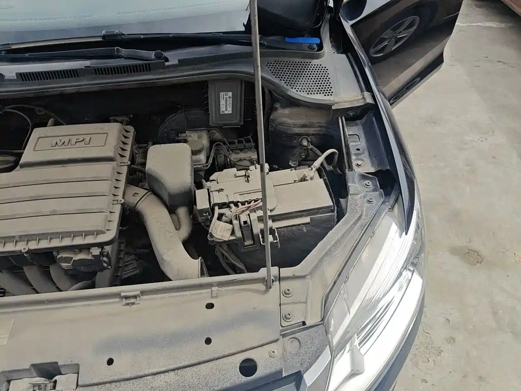 Фото 21 - Volkswagen Santana