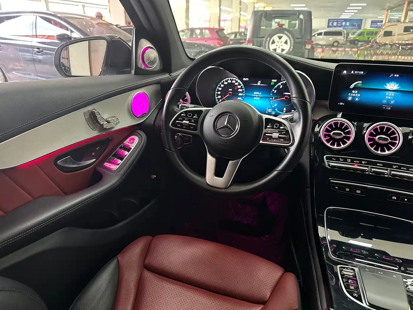 Mercedes-Benz GLC Coupe 2020 GLC 260 4MATIC Coupe SUV фото 13