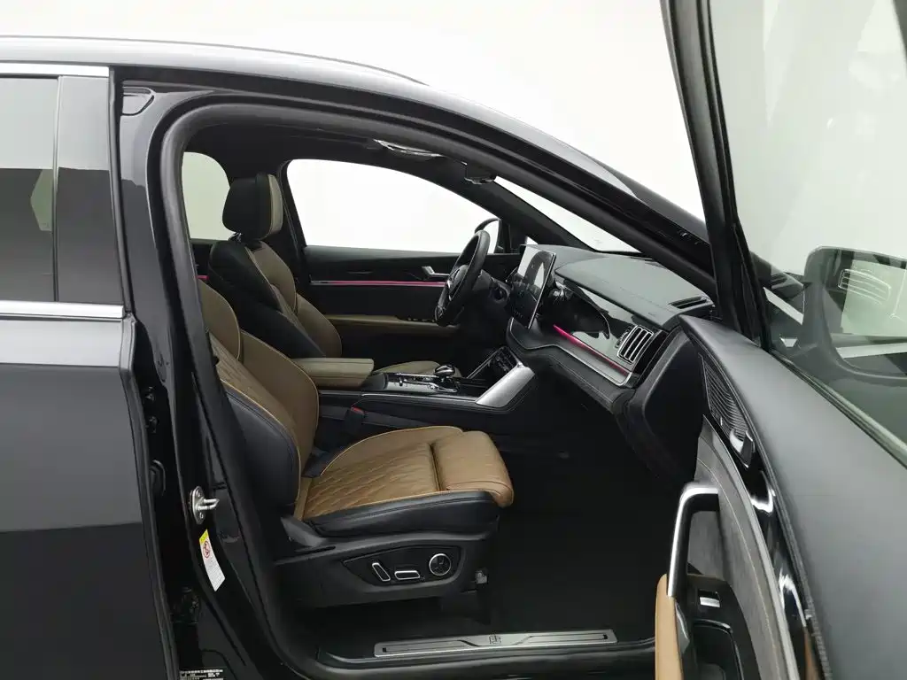 BYD Tang, миниатюра 23