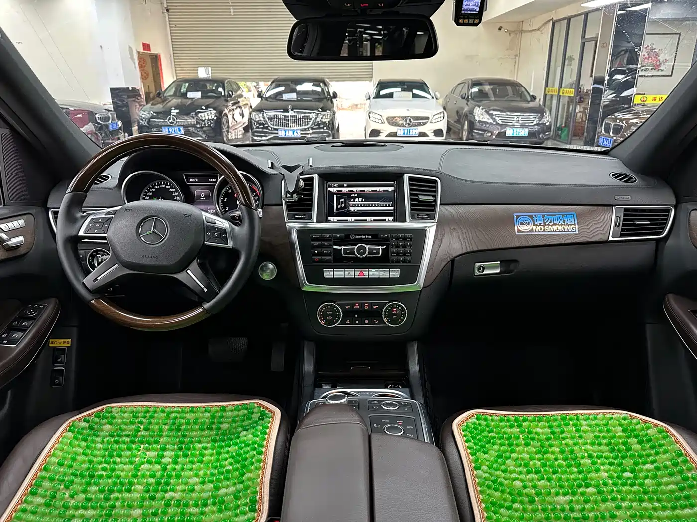 Mercedes-Benz GL-Class 2015 GL 500 4MATIC фото 9