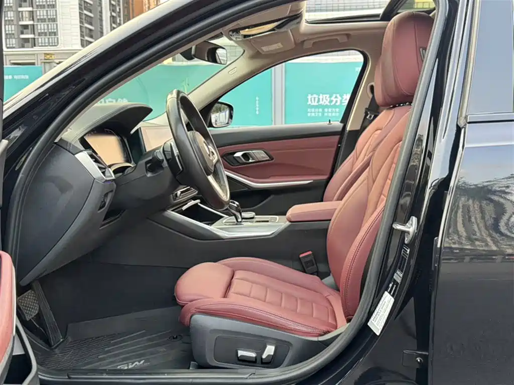 BMW 3 Series 2021 325i M Sport Package фото 22