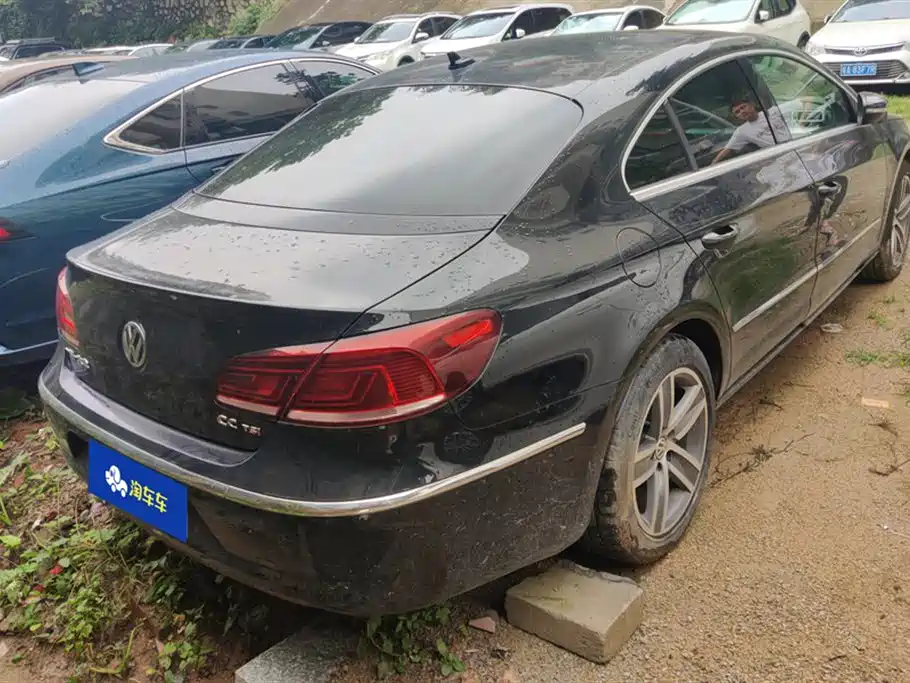 Volkswagen FAW-Volkswagen CC 2015 1.8TSI Luxury фото 3