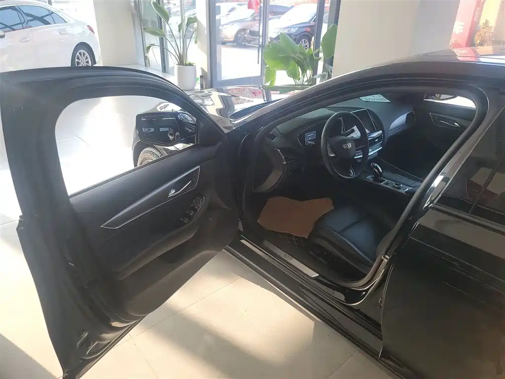 Cadillac CT5 2022 28T Luxury (Standard) фото 16