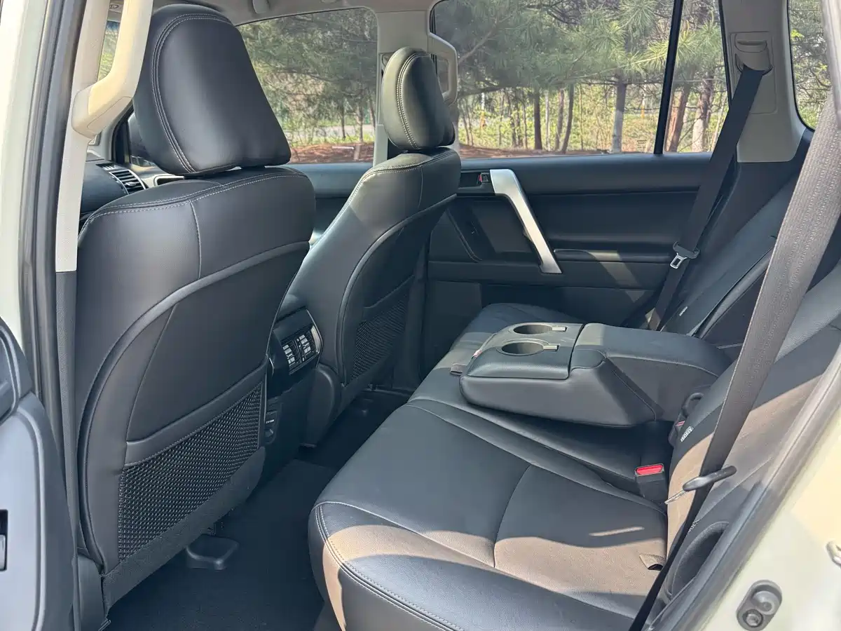 Toyota Prado 2016 2.7L Auto Standard Edition фото 9