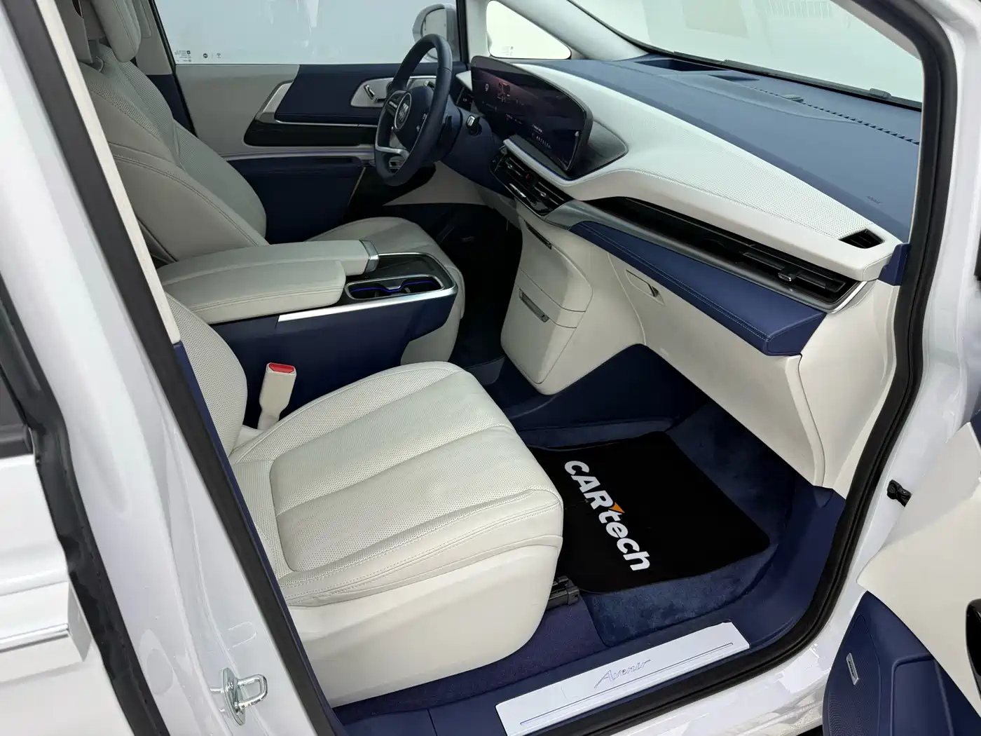 Buick Century 2023 2.0T 6-Seat World Edition фото 13