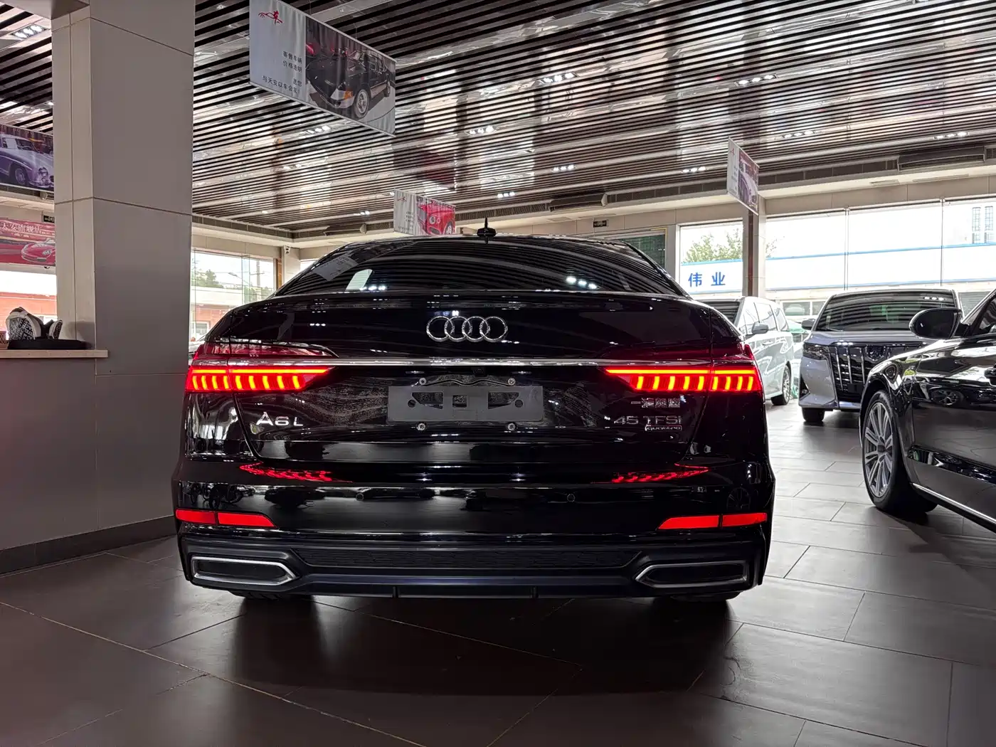 Audi A6L 2021 45 TFSI quattro Exclusive Sport фото 4