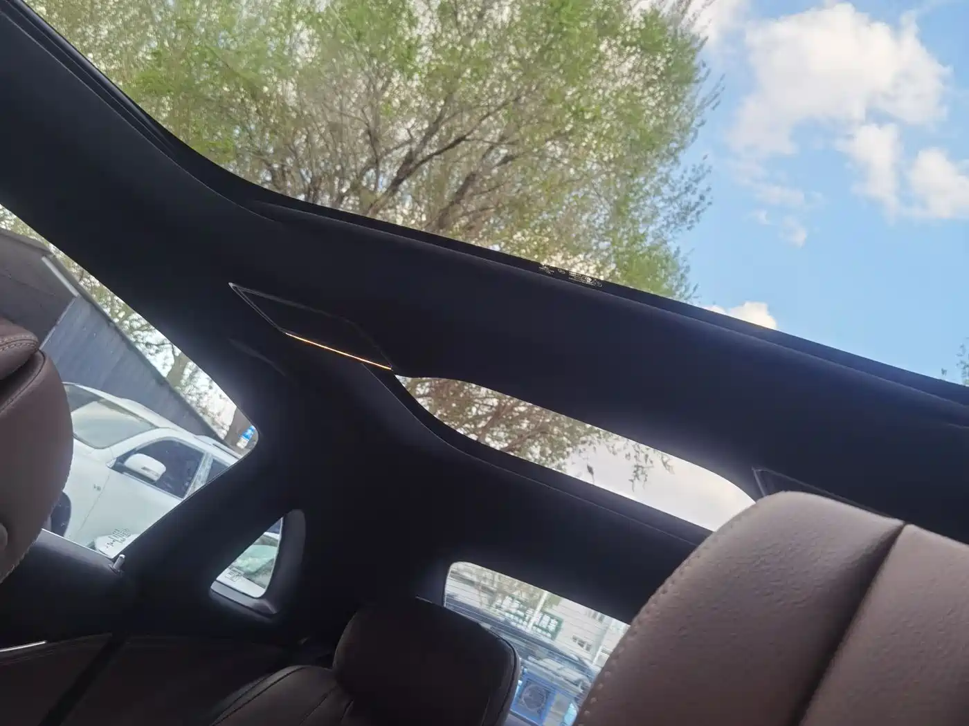 Mercedes-Benz E-Class 2021 E 260 L Sport фото 14