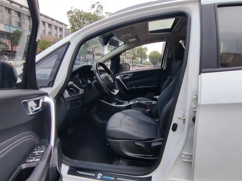 Geely Vision X3 2021 2020 1.5L CVT Premium